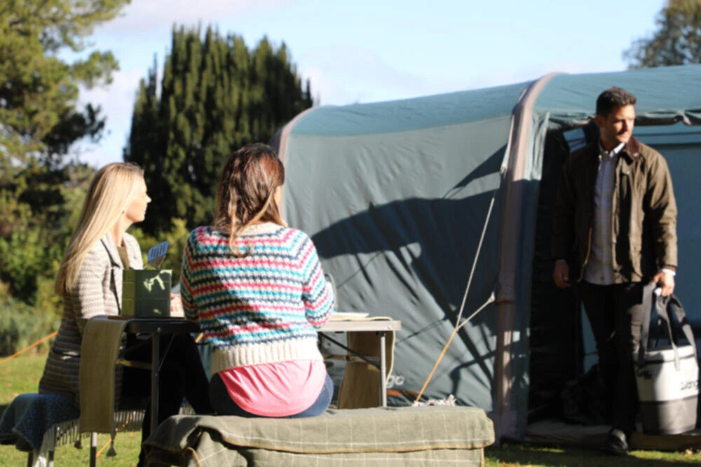 Vango Airbeam Vango Castlewood Air 800XL Tent Package (2023) 6 Vango Airbeam Vango Castlewood Air 800XL Tent Package (2023) - Image 6