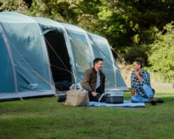 Vango Airbeam Vango Castlewood Air 800XL Tent Package (2023) 21 Vango Airbeam Vango Castlewood Air 800XL Tent Package (2023) -Adventure Gear Shop castlewood air 800xl lo 2023 10