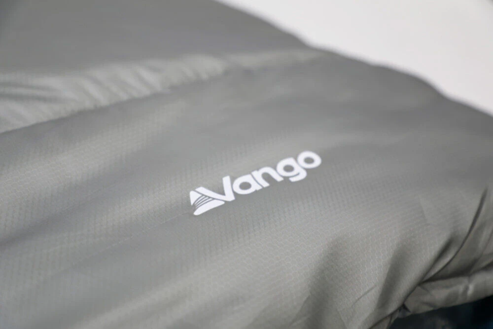 Vango Nitestar Alpha 300 Quad Sleeping Bag (FOG) 5 Vango Nitestar Alpha 300 Quad Sleeping Bag (FOG) - Image 5
