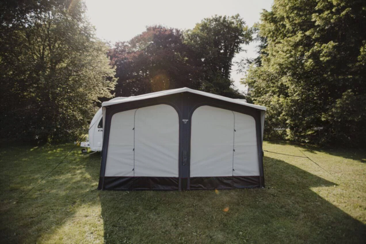 Vango Airbeam Vango Riviera Air 390 Elements All Season Caravan Awning (2023) 5 Vango Airbeam Vango Riviera Air 390 Elements All Season Caravan Awning (2023) - Image 5