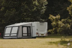 Vango Airbeam Vango Balletto Air 390 Elements Shield Caravan Awning (2023) 13 Vango Airbeam Vango Balletto Air 390 Elements Shield Caravan Awning (2023) -Adventure Gear Shop van 22 lifestyle balletto shield 390 hi 45 medium