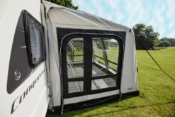 Vango Airbeam Vango Balletto Air 390 Elements Shield Caravan Awning (2023) 18 Vango Airbeam Vango Balletto Air 390 Elements Shield Caravan Awning (2023) -Adventure Gear Shop van 22 lifestyle balletto shield 390 low13