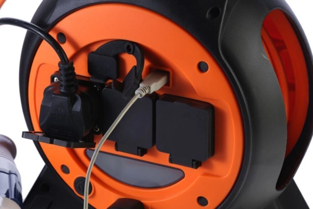 Vango Voltaic 15M Roll Away Electric Unit 2 Vango Voltaic 15M Roll Away Electric Unit - Image 2