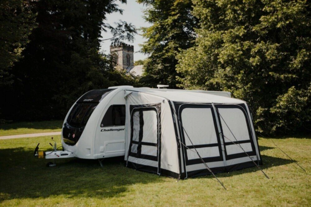 Vango Airbeam Vango Balletto Air 330 Elements Shield Caravan Awning (2023) 3 Vango Airbeam Vango Balletto Air 330 Elements Shield Caravan Awning (2023) - Image 3