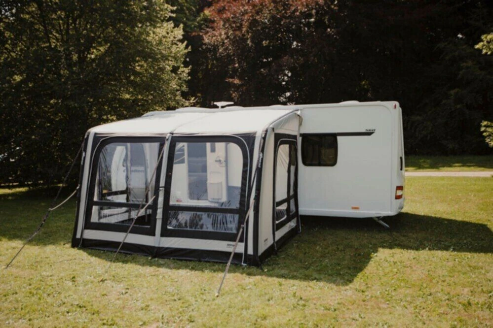 Vango Airbeam Vango Balletto Air 330 Elements Shield Caravan Awning (2023) 1 Vango Airbeam Vango Balletto Air 330 Elements Shield Caravan Awning (2023)